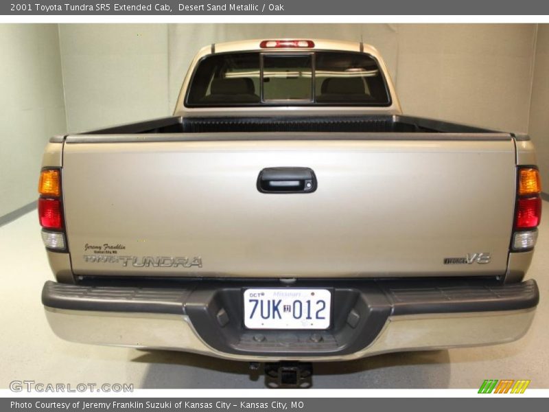 Desert Sand Metallic / Oak 2001 Toyota Tundra SR5 Extended Cab