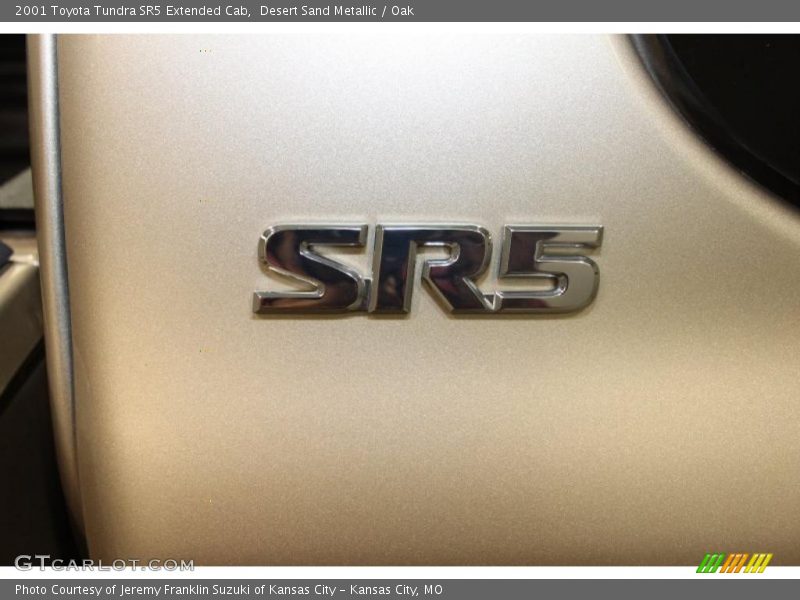 Desert Sand Metallic / Oak 2001 Toyota Tundra SR5 Extended Cab