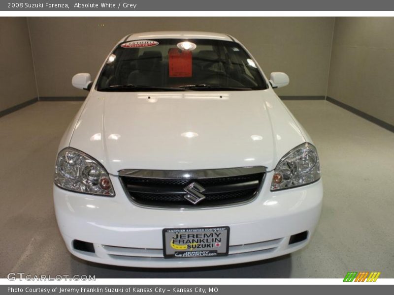 Absolute White / Grey 2008 Suzuki Forenza