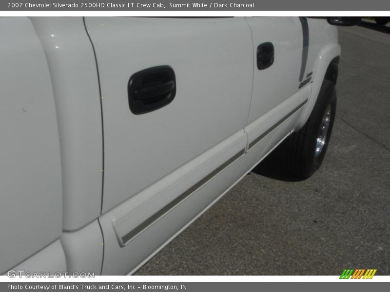 Summit White / Dark Charcoal 2007 Chevrolet Silverado 2500HD Classic LT Crew Cab