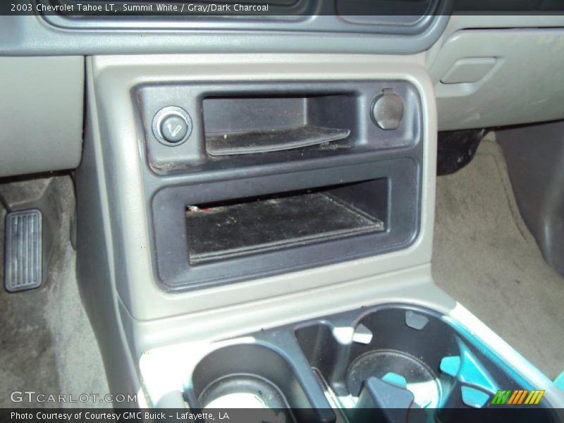 Summit White / Gray/Dark Charcoal 2003 Chevrolet Tahoe LT