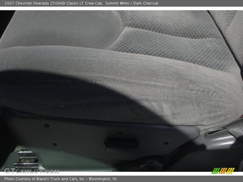 Summit White / Dark Charcoal 2007 Chevrolet Silverado 2500HD Classic LT Crew Cab