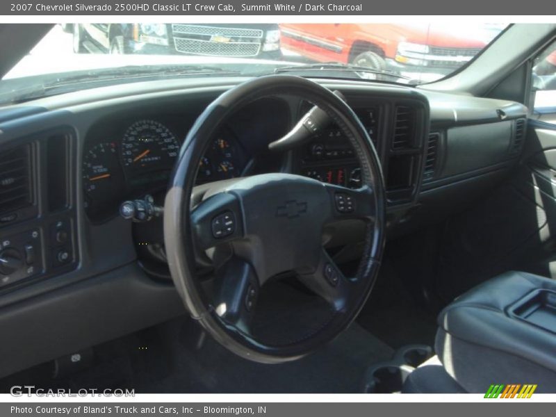 Summit White / Dark Charcoal 2007 Chevrolet Silverado 2500HD Classic LT Crew Cab