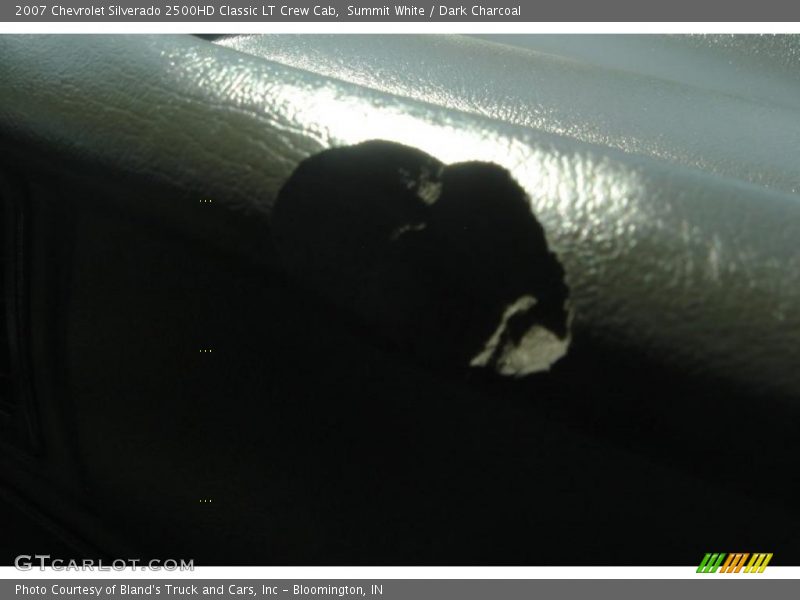 Summit White / Dark Charcoal 2007 Chevrolet Silverado 2500HD Classic LT Crew Cab