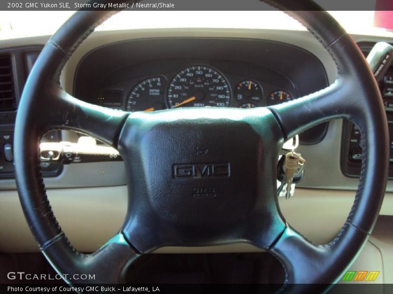 Storm Gray Metallic / Neutral/Shale 2002 GMC Yukon SLE