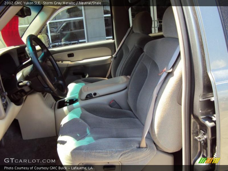 Storm Gray Metallic / Neutral/Shale 2002 GMC Yukon SLE