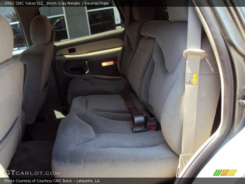 Storm Gray Metallic / Neutral/Shale 2002 GMC Yukon SLE