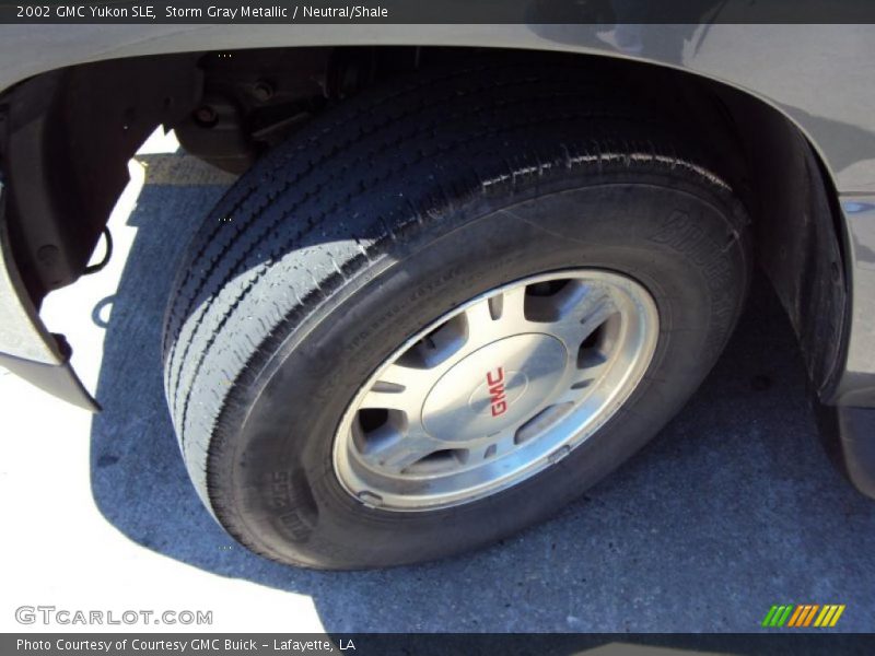Storm Gray Metallic / Neutral/Shale 2002 GMC Yukon SLE