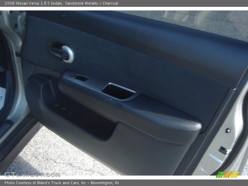 Sandstone Metallic / Charcoal 2008 Nissan Versa 1.8 S Sedan