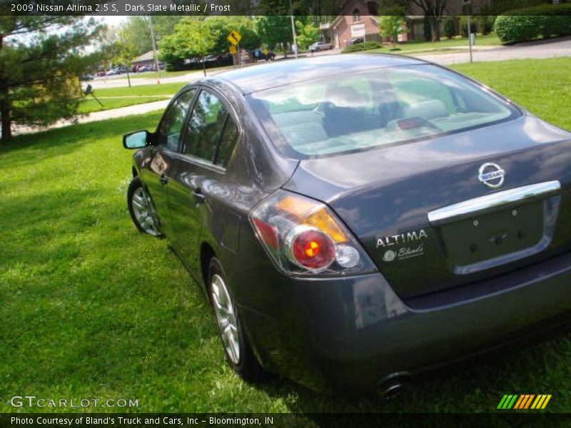 Dark Slate Metallic / Frost 2009 Nissan Altima 2.5 S