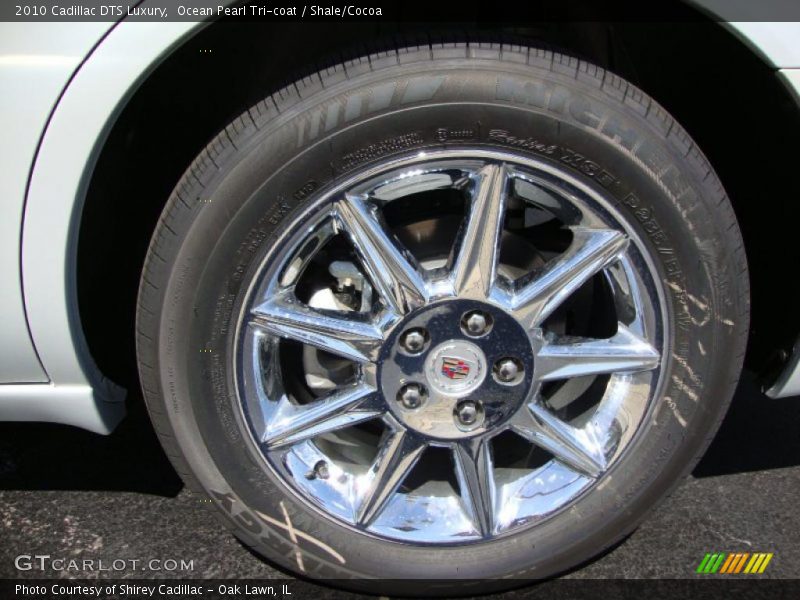 Ocean Pearl Tri-coat / Shale/Cocoa 2010 Cadillac DTS Luxury