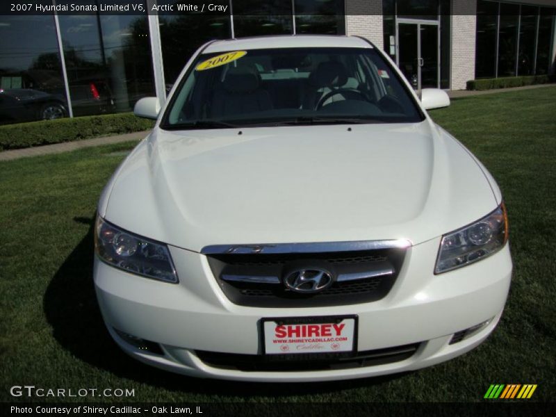 Arctic White / Gray 2007 Hyundai Sonata Limited V6