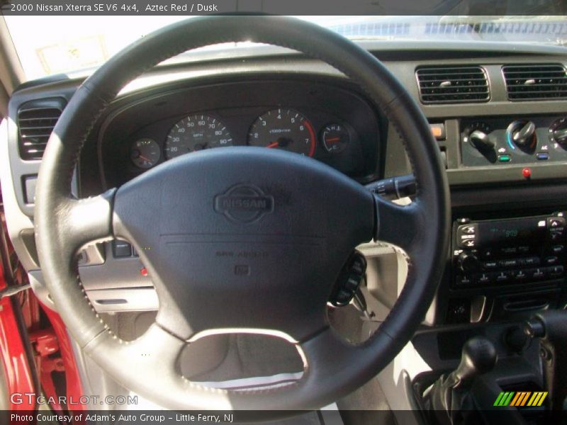 Aztec Red / Dusk 2000 Nissan Xterra SE V6 4x4