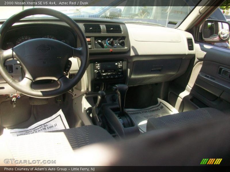 Aztec Red / Dusk 2000 Nissan Xterra SE V6 4x4
