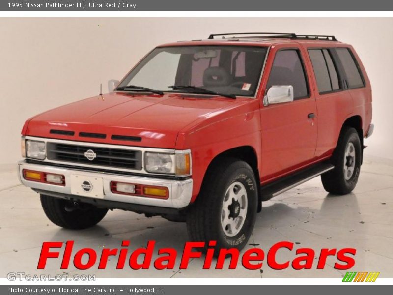Ultra Red / Gray 1995 Nissan Pathfinder LE