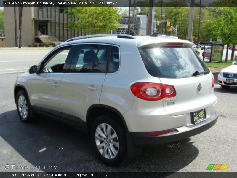 Reflex Silver Metallic / Urban Brown 2009 Volkswagen Tiguan SE