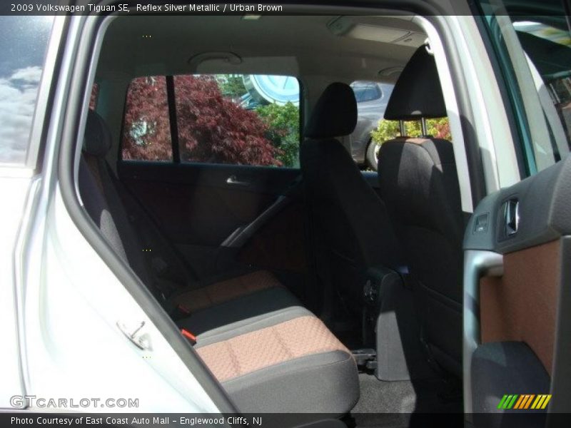 Reflex Silver Metallic / Urban Brown 2009 Volkswagen Tiguan SE
