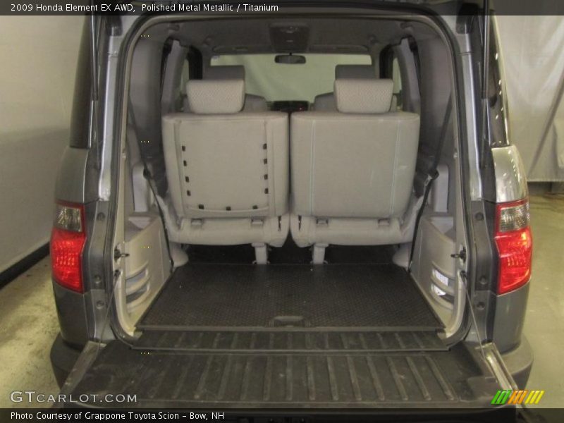 Polished Metal Metallic / Titanium 2009 Honda Element EX AWD