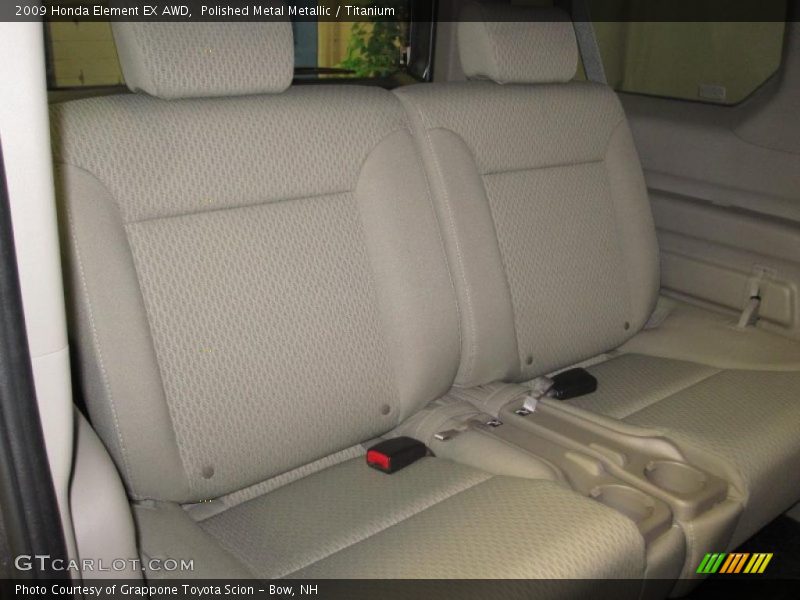 Polished Metal Metallic / Titanium 2009 Honda Element EX AWD