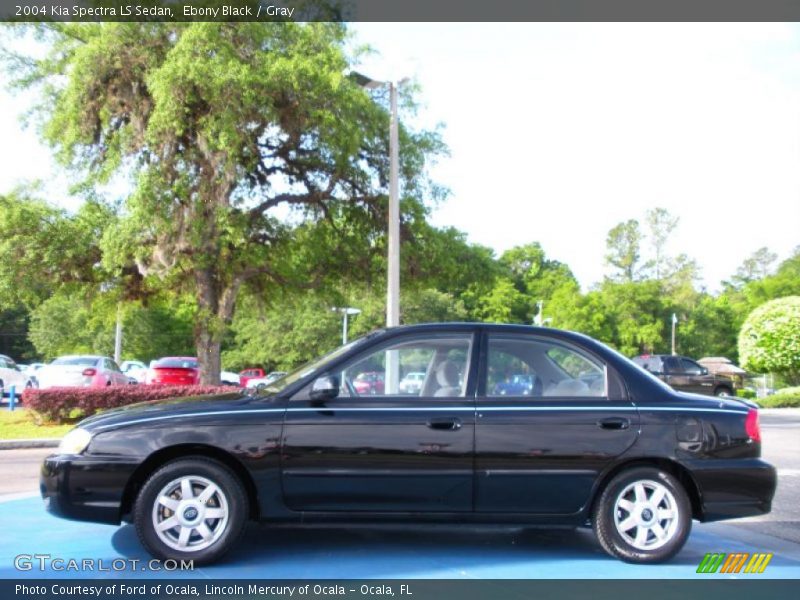 Ebony Black / Gray 2004 Kia Spectra LS Sedan