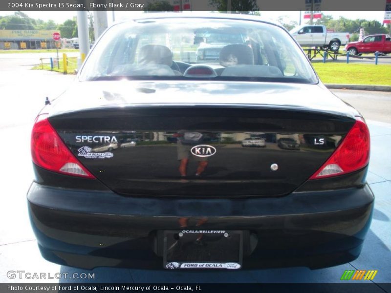 Ebony Black / Gray 2004 Kia Spectra LS Sedan