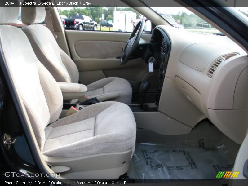 Ebony Black / Gray 2004 Kia Spectra LS Sedan