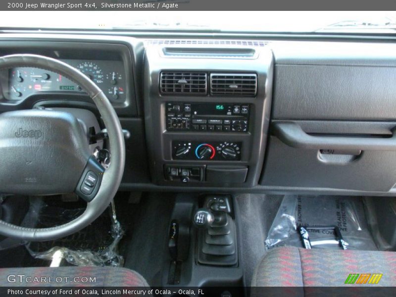 Silverstone Metallic / Agate 2000 Jeep Wrangler Sport 4x4