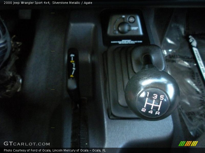 Silverstone Metallic / Agate 2000 Jeep Wrangler Sport 4x4