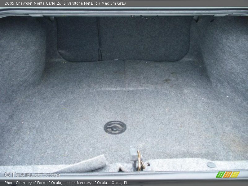 Silverstone Metallic / Medium Gray 2005 Chevrolet Monte Carlo LS