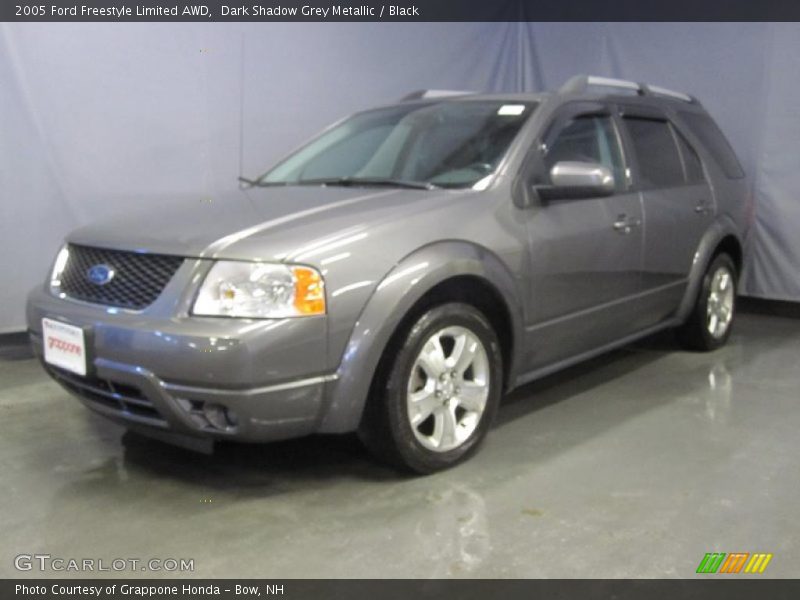 Dark Shadow Grey Metallic / Black 2005 Ford Freestyle Limited AWD