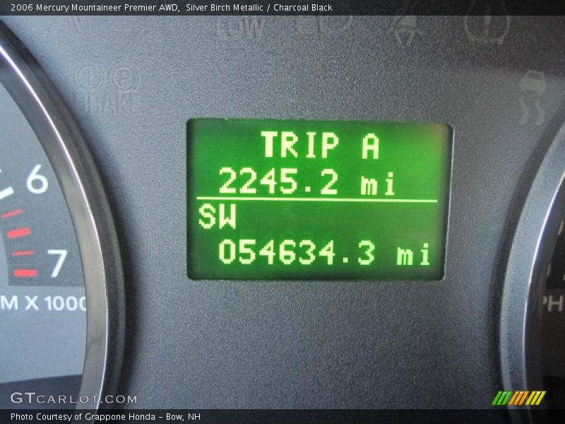Silver Birch Metallic / Charcoal Black 2006 Mercury Mountaineer Premier AWD