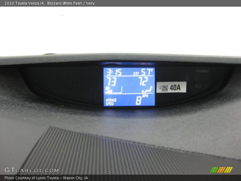 Blizzard White Pearl / Ivory 2010 Toyota Venza I4