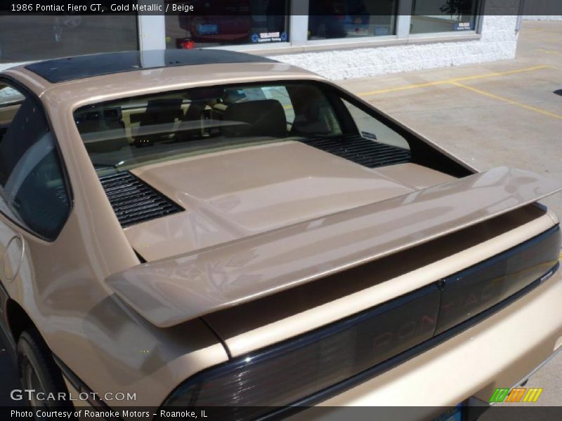 Gold Metallic / Beige 1986 Pontiac Fiero GT