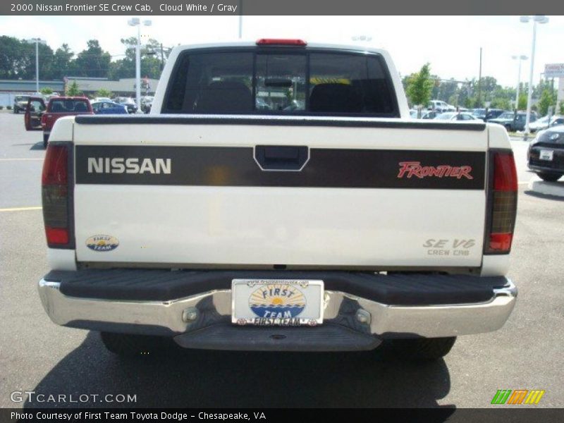 Cloud White / Gray 2000 Nissan Frontier SE Crew Cab