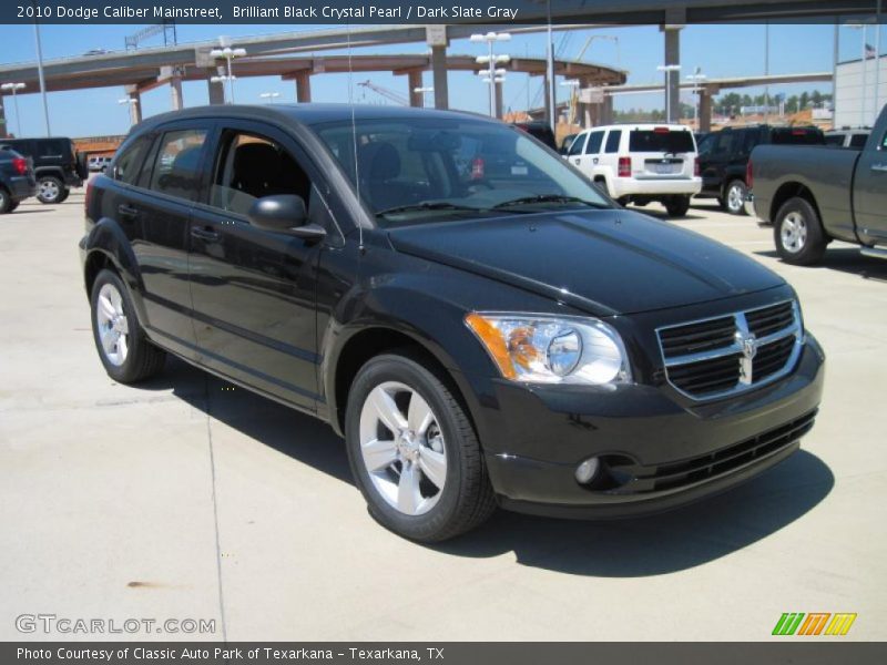 Brilliant Black Crystal Pearl / Dark Slate Gray 2010 Dodge Caliber Mainstreet
