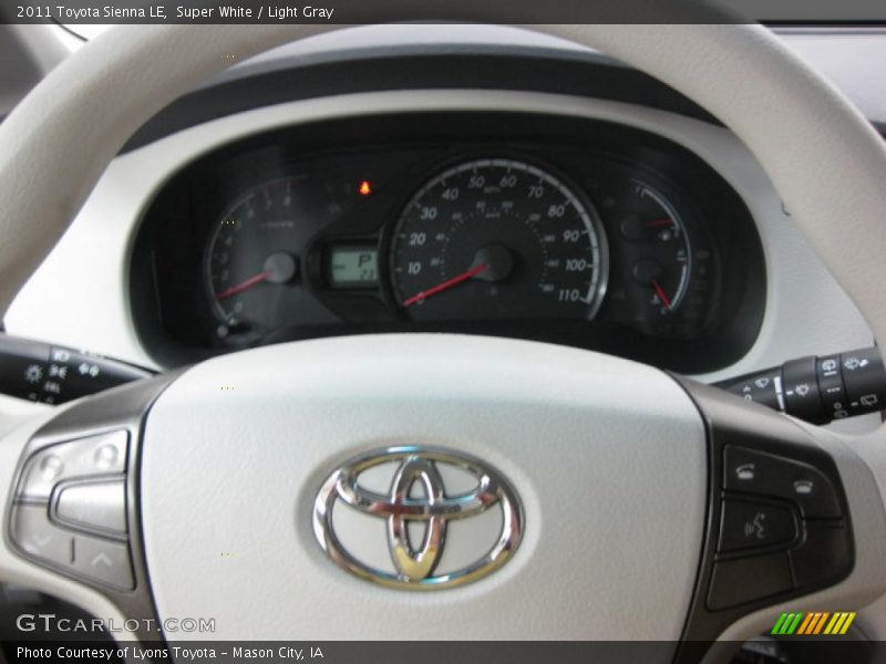 Super White / Light Gray 2011 Toyota Sienna LE
