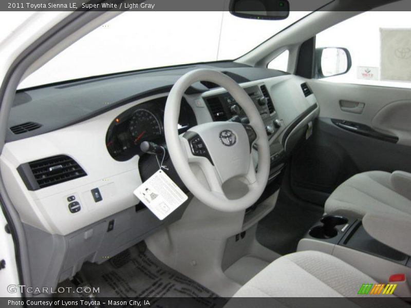 Super White / Light Gray 2011 Toyota Sienna LE