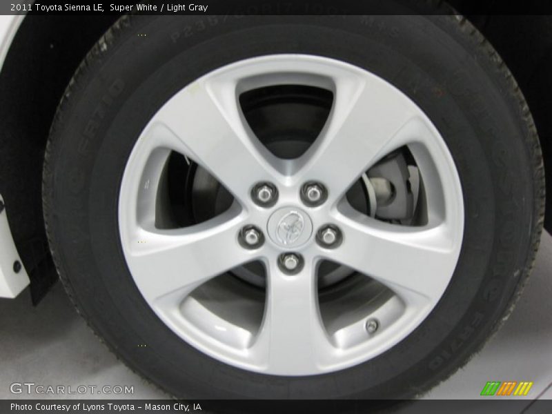 Super White / Light Gray 2011 Toyota Sienna LE