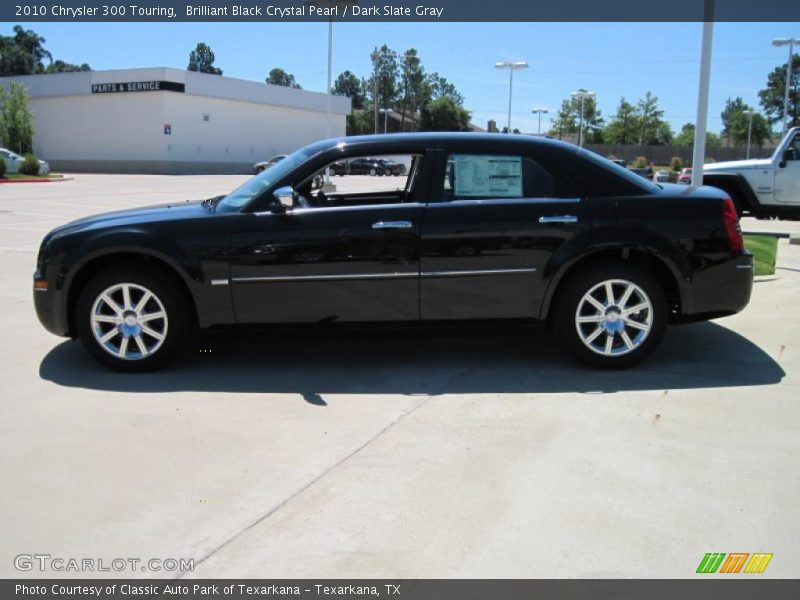 Brilliant Black Crystal Pearl / Dark Slate Gray 2010 Chrysler 300 Touring