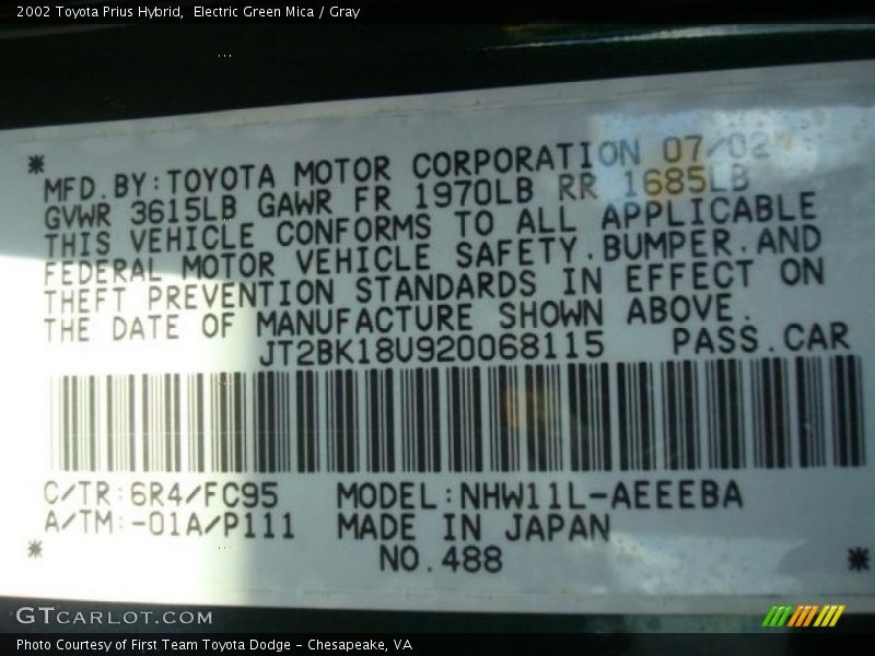 Electric Green Mica / Gray 2002 Toyota Prius Hybrid