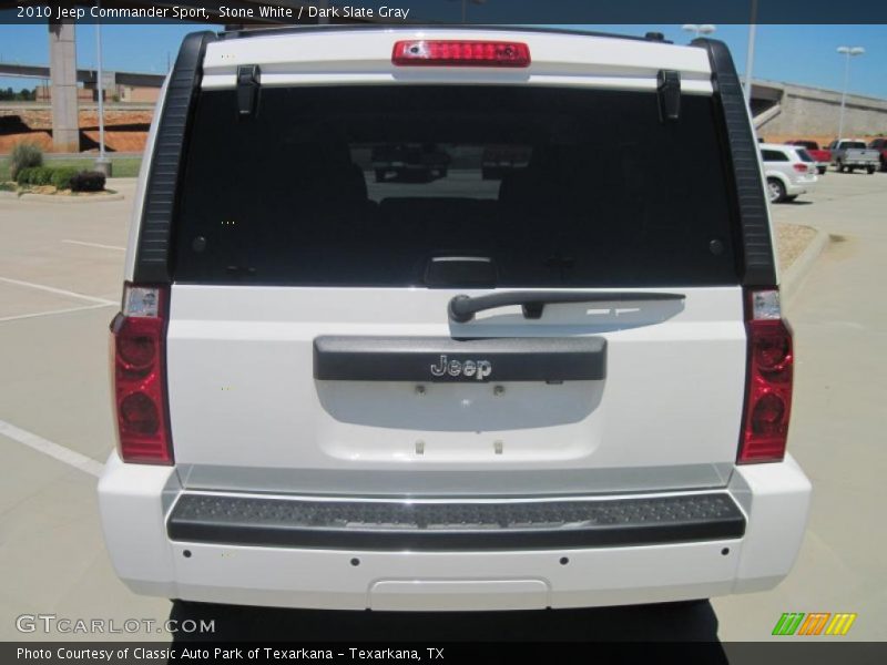 Stone White / Dark Slate Gray 2010 Jeep Commander Sport
