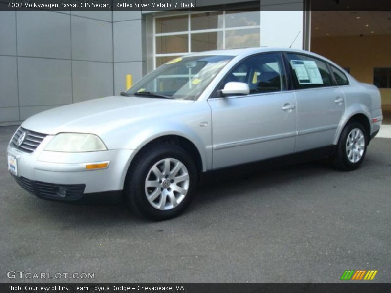 Reflex Silver Metallic / Black 2002 Volkswagen Passat GLS Sedan