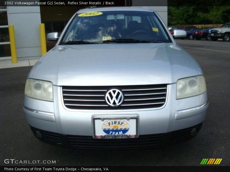 Reflex Silver Metallic / Black 2002 Volkswagen Passat GLS Sedan