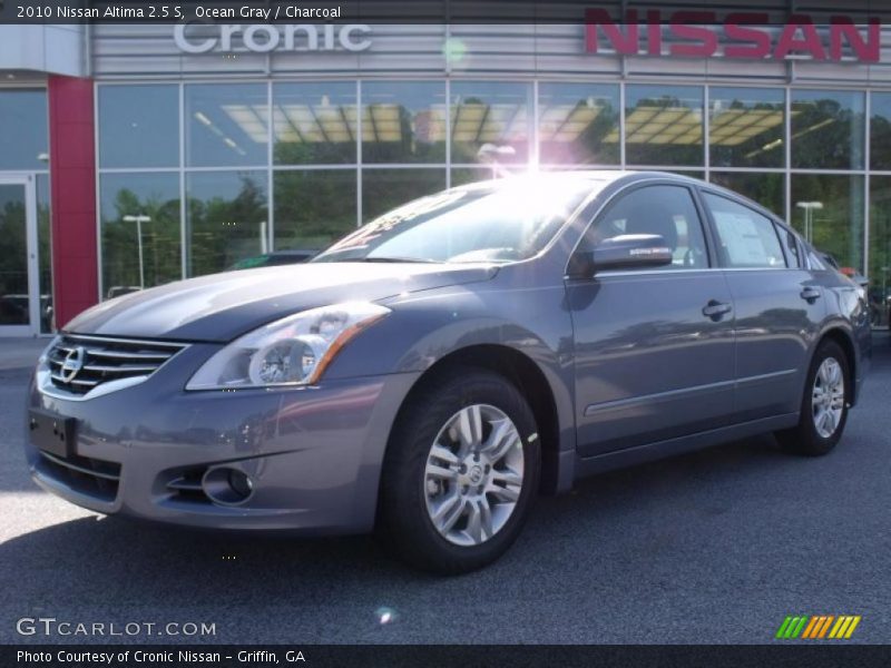 Ocean Gray / Charcoal 2010 Nissan Altima 2.5 S