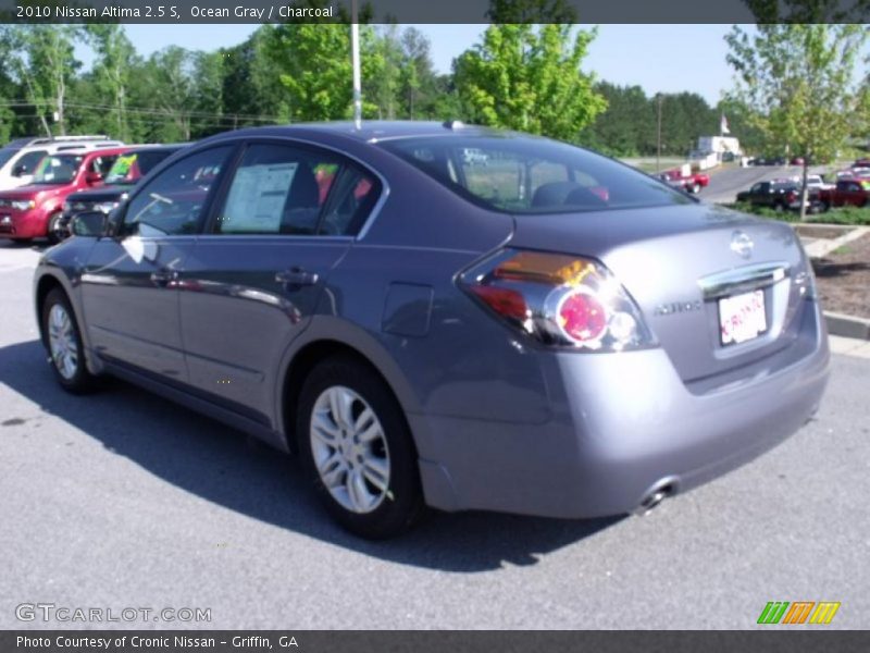 Ocean Gray / Charcoal 2010 Nissan Altima 2.5 S