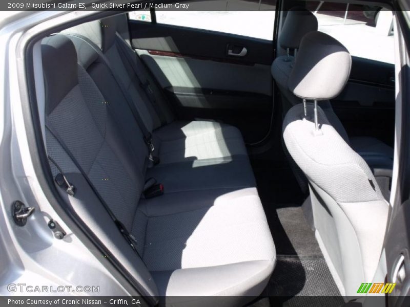 Quick Silver Pearl / Medium Gray 2009 Mitsubishi Galant ES