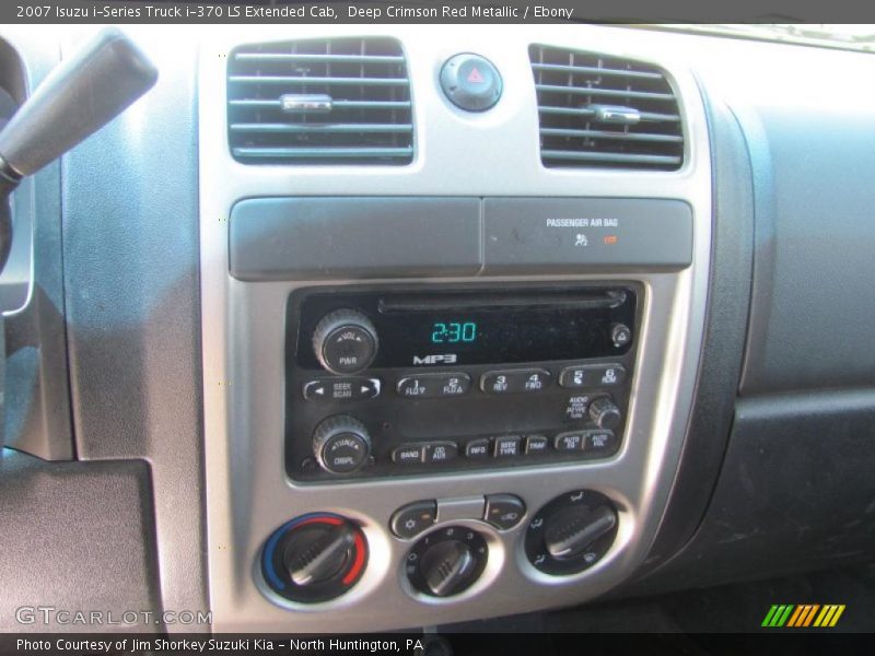 Deep Crimson Red Metallic / Ebony 2007 Isuzu i-Series Truck i-370 LS Extended Cab