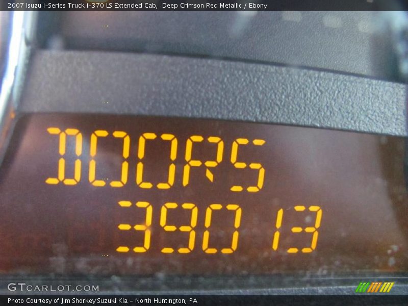 Deep Crimson Red Metallic / Ebony 2007 Isuzu i-Series Truck i-370 LS Extended Cab