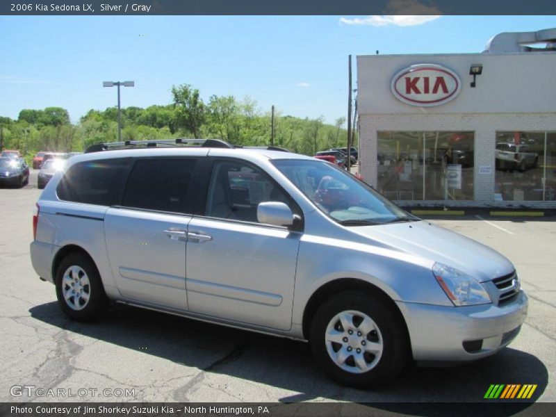 Silver / Gray 2006 Kia Sedona LX
