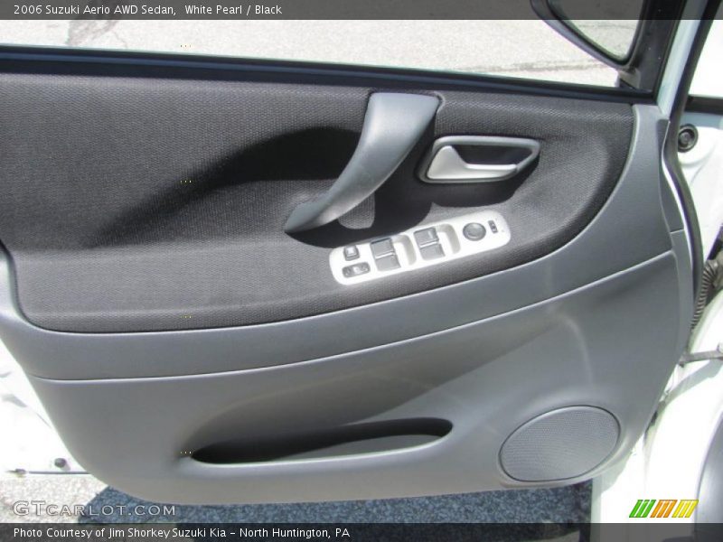 White Pearl / Black 2006 Suzuki Aerio AWD Sedan